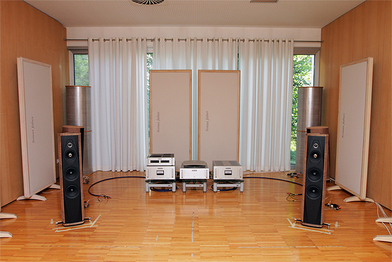 Sonus Faber listening room